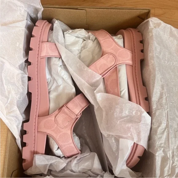 Coach Sport Sandal In Signature
Canvas Women Size 8.5 US # CBB91 - Picture 9 of 9